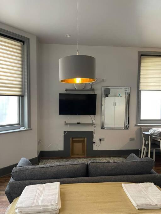 1 Comfortable Studio Apartment Brighton Exterior photo